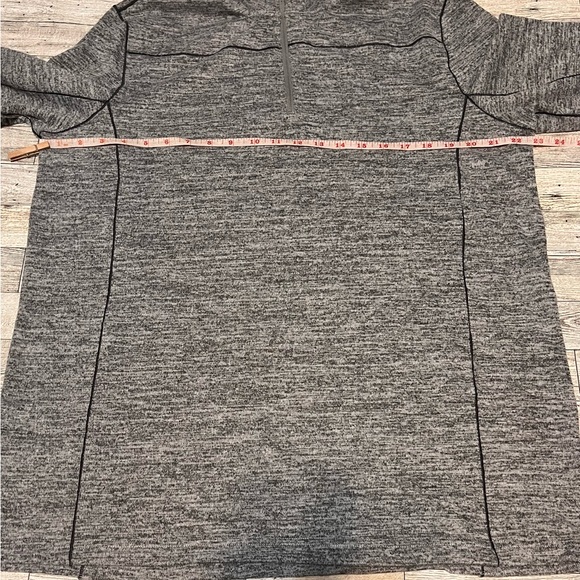 Swiss Tech Designer Long Sleeve 1/4 Zip Gray Pullover Sweater Mens Large(42-44) - Picture 2 of 11